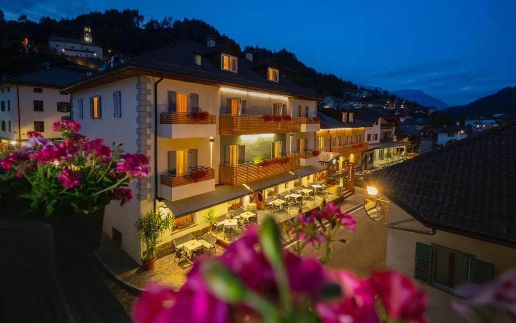 Hotel Italia Castello-Molina di Fiemme Exteriér fotografie