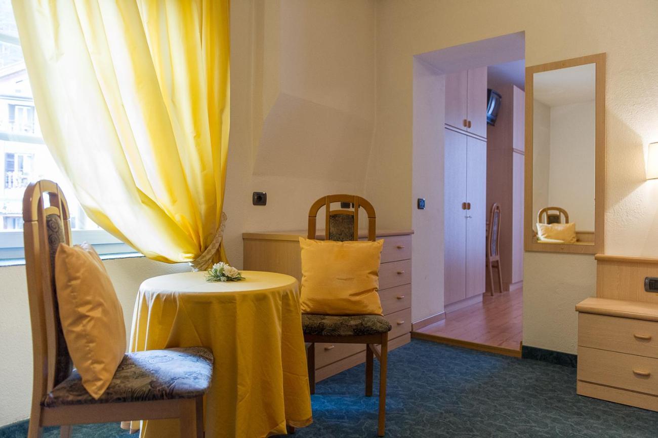 Hotel Italia Castello-Molina di Fiemme Exteriér fotografie