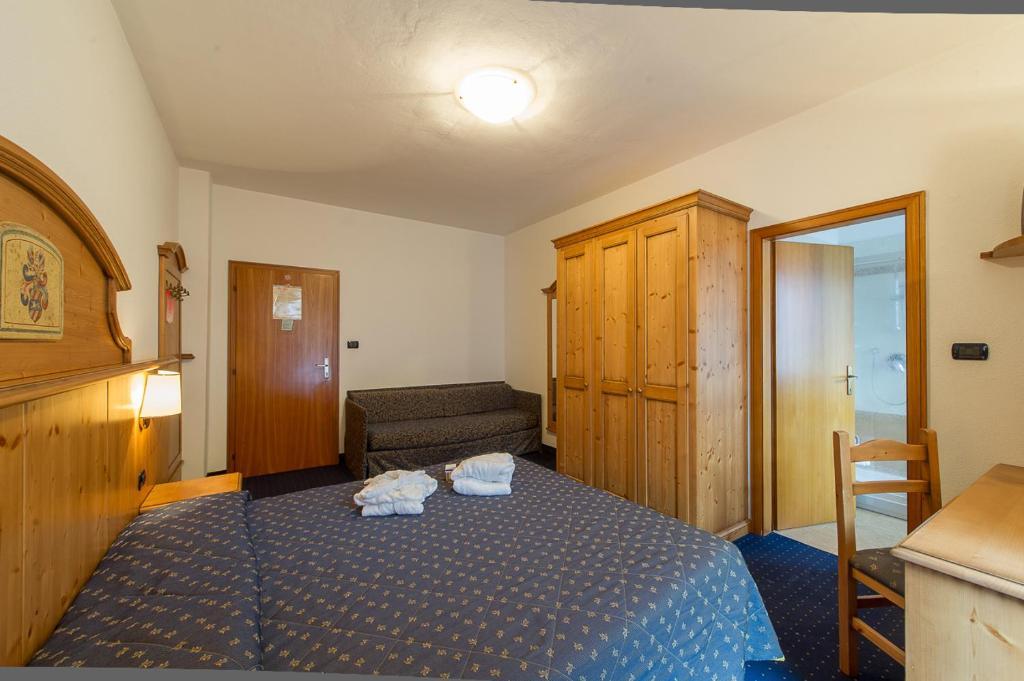 Hotel Italia Castello-Molina di Fiemme Pokoj fotografie