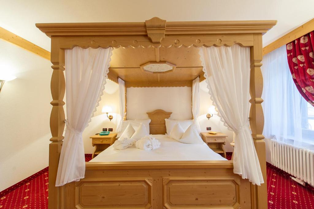 Hotel Italia Castello-Molina di Fiemme Pokoj fotografie